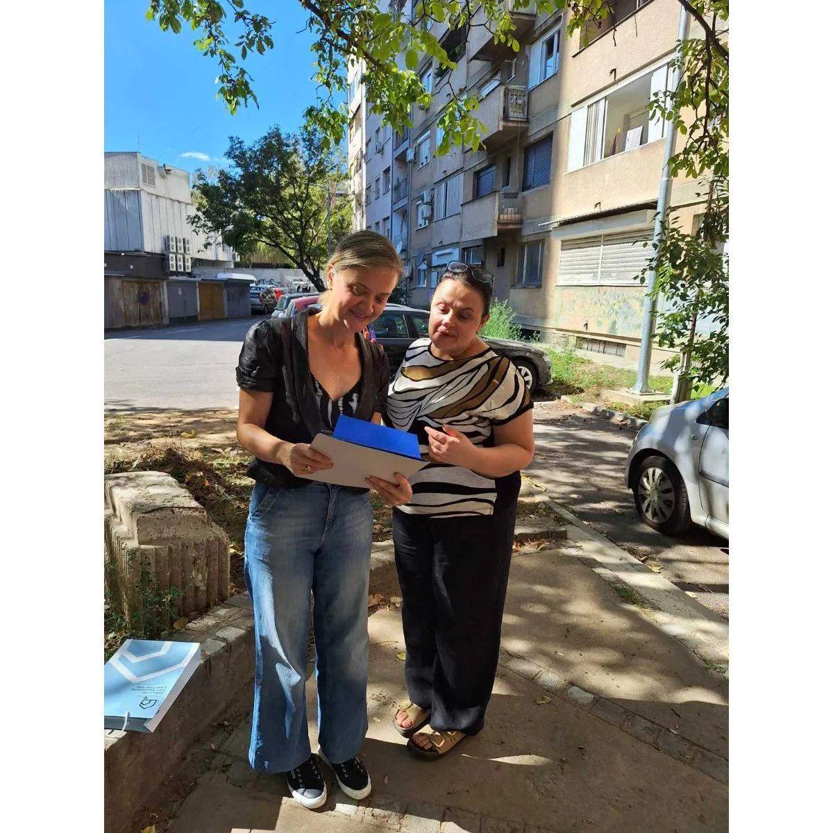 RePOS team members conducting surveys with residents in public open spaces in Serbian cities